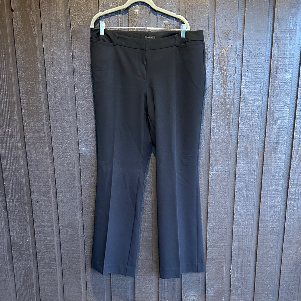 Worthington Curvy Fit Black Trousers